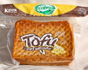 tofu defumado